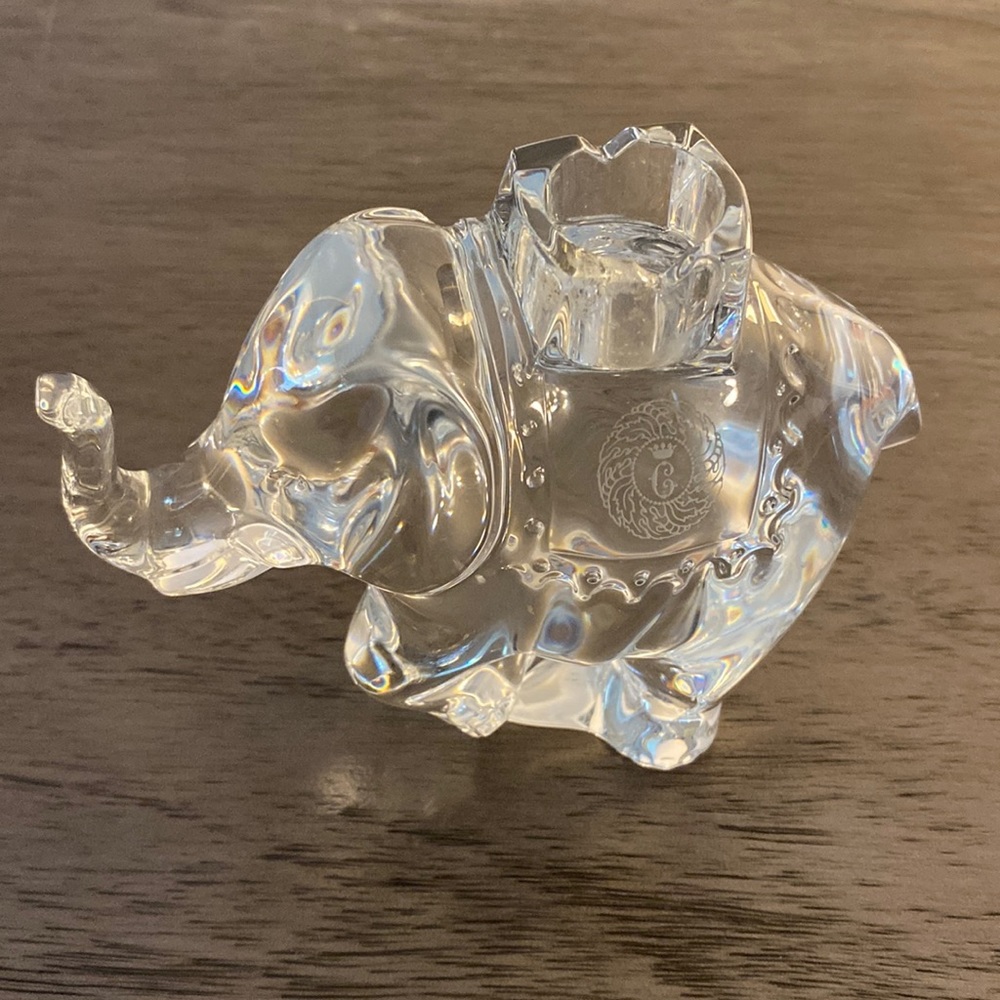 Exquisite ,mint condition Baccarat crystal elephant candle holder figurine
